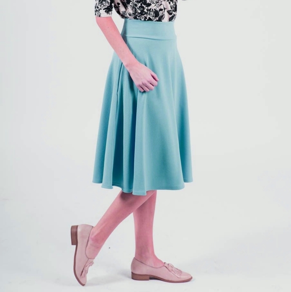 NWT Agnes & Dora Midi Skirt - Picture 1 of 4